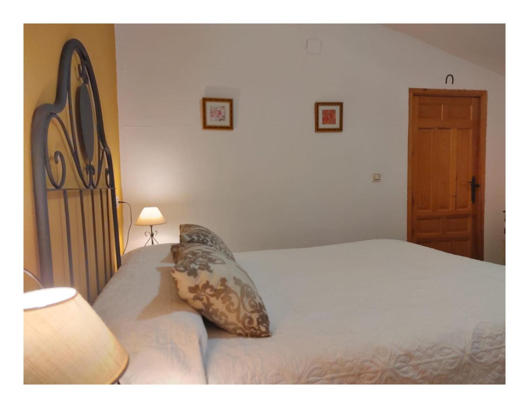 Casa Rural El Abejorro Alcala del Jucar Eksteriør billede